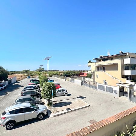 Sea Apartment Fiumicino Dış mekan fotoğraf